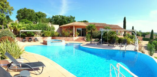 Die schönsten Ferienwohnungen, -häuser und Villen auf Korsika