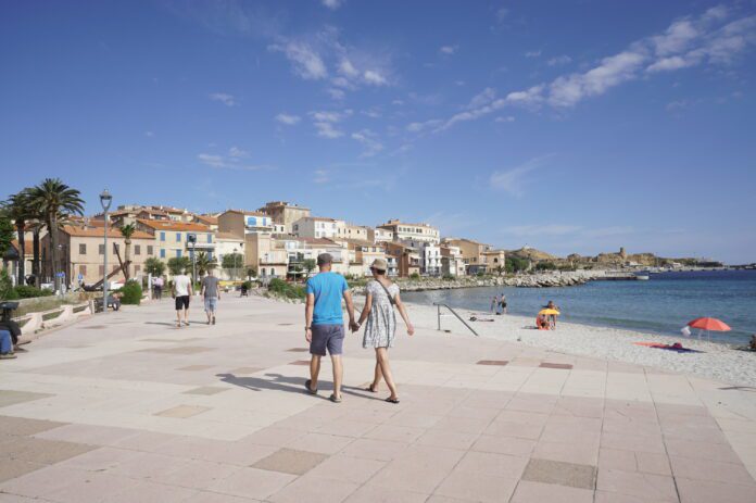 Promenade Ile Rousse Promenade Ile Rousse