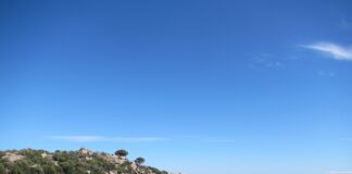 Strand von Santa Giulia – Die gut besuchte Schönheit Strand von Santa Giulia